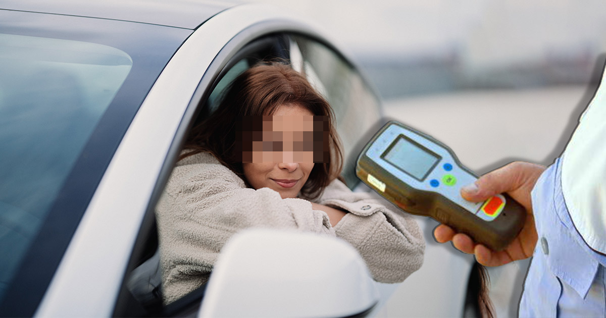 Cosmeticiană din Satu Mare, transformată în dealer de cocaină. Umbla cu mașina să vândă droguri