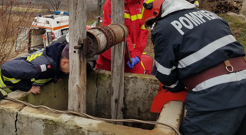Descoperire dramatică în județul Satu Mare! Bărbat mort într-o fântână