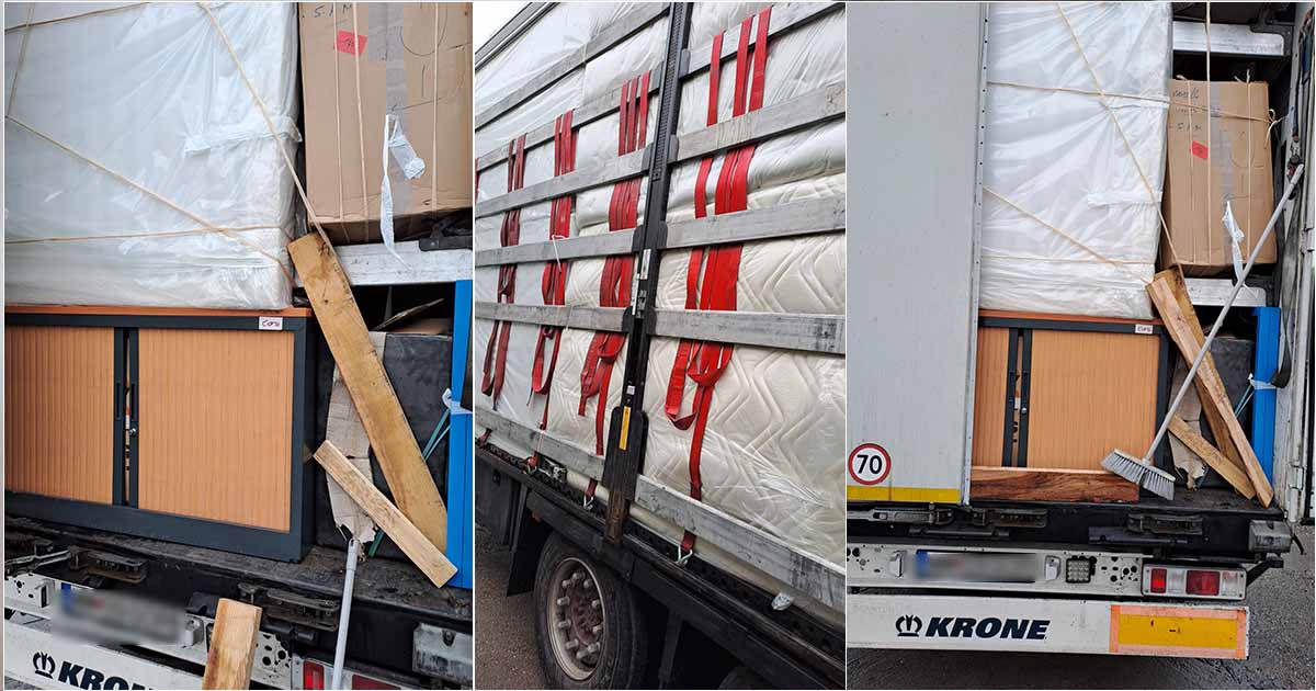 FOTO. Mobilă și saltele second-hand, oprite la vama Petea. Erau pătate și cu fire de păr. Au fost trimise înapoi