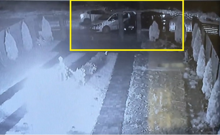 VIDEO. De Crăciun, în municipiul Satu Mare. A avariat trei mașini și a fugit!