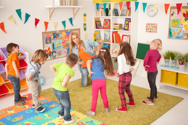 Îmbracă-ți copilul adecvat pentru grădiniță: ghid pentru părinții cu prichindei!