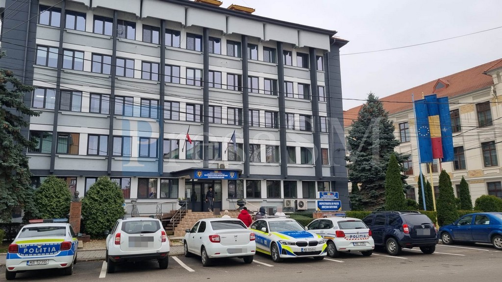 Acuzații grave în municipiul Satu Mare: elevi suspectați că ar fi generat imagini intime cu profesori și minori, folosind inteligența artificială