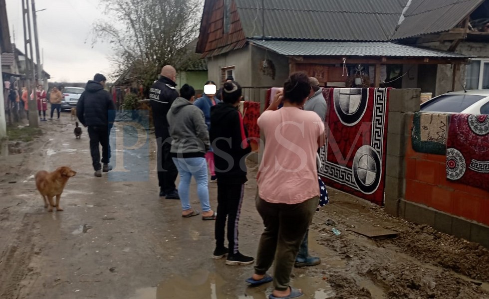 FOTO. Scandal în județul Satu Mare. Oamenii s-au bătut din cauza inundațiilor