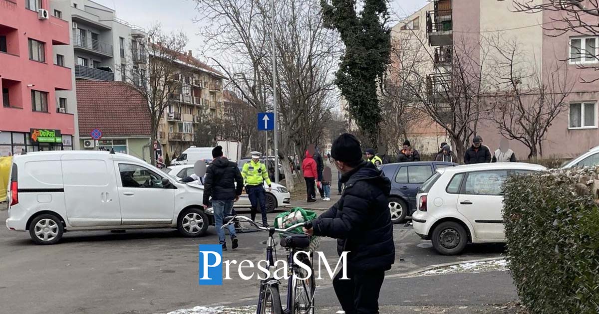 FOTO. Accident în lanț în Cartierul Carpați II. Trei mașini implicate, mai mulți copii în mașini