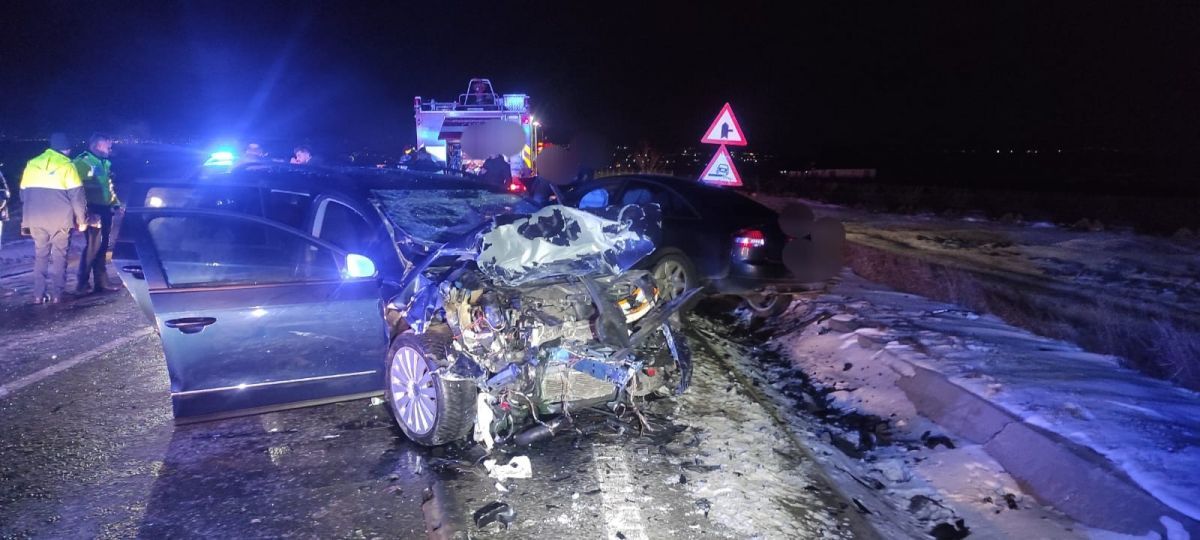 FOTO. Accident tragic în țară. O tânără (25 ani) a decedat. Alte două persoane, la spital