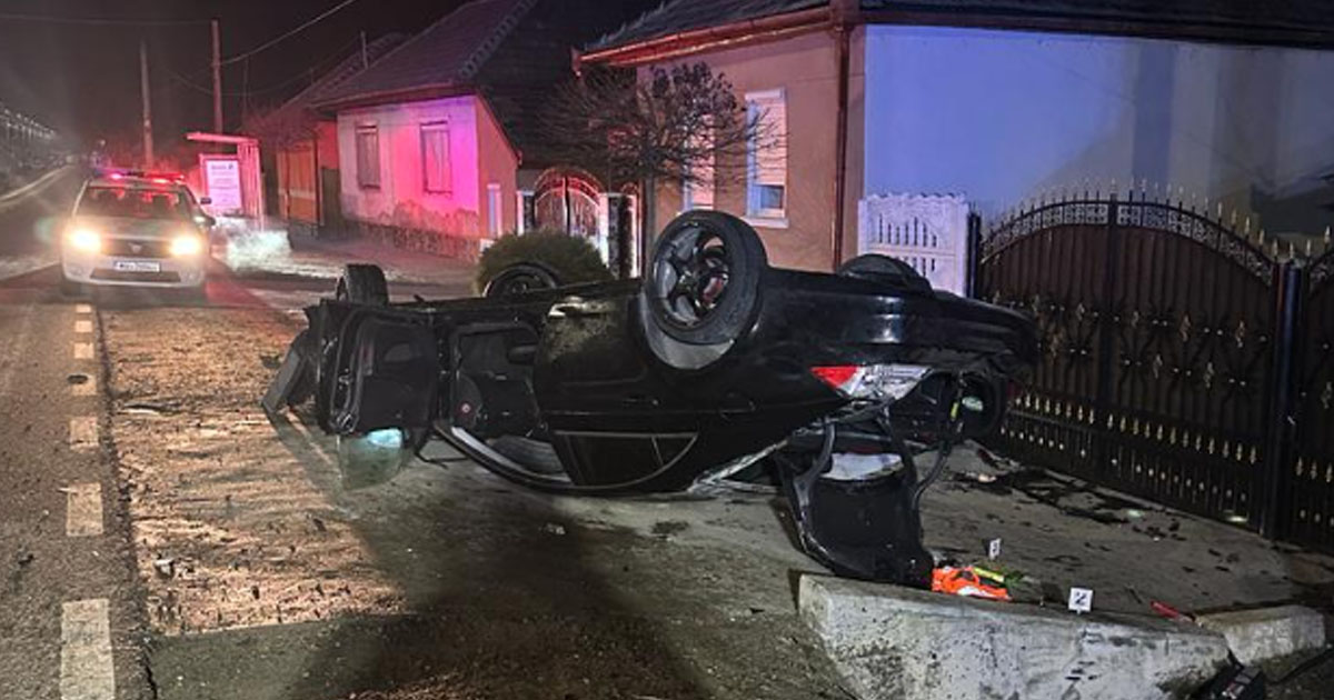 FOTO. Accident dramatic în țară. Un bebeluș de opt luni și un tânăr au murit