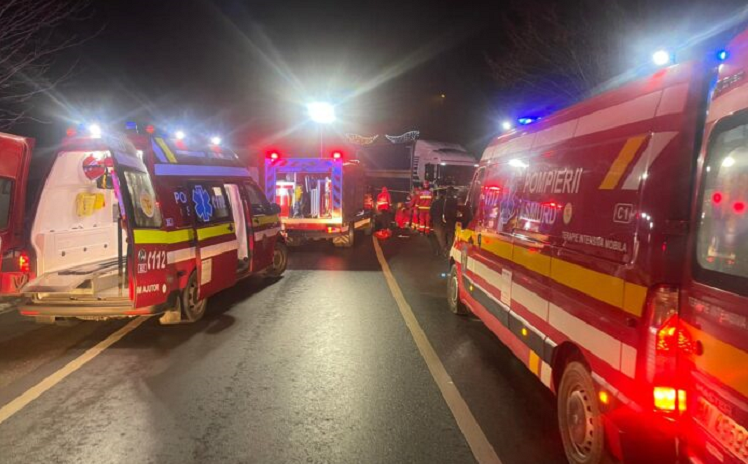 SENTINȚĂ. Civili împușcați, polițiști bătuți, mașină de Poliție răsturnată în județul Satu Mare