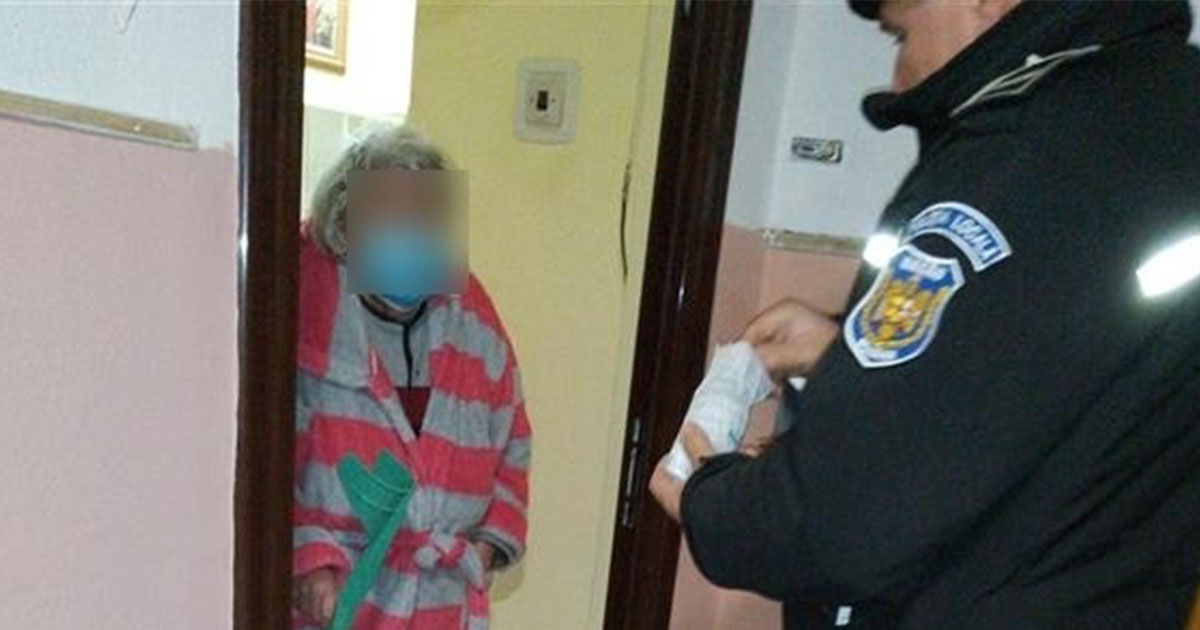 FOTO. Se întâmplă în România. Polițiști cu suflet mare. Au venit în ajutorul unei bunicuțe de 80 de ani