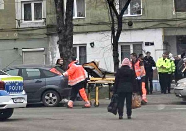 Sătmăreancă bătută pe stradă, în Micro 14, pentru o datorie de câteva mii de euro