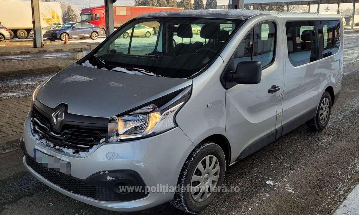 FOTO. Cum a rămas un clujean fără mașină în Vama Petea. După ce a plătit mii de euro pe ea