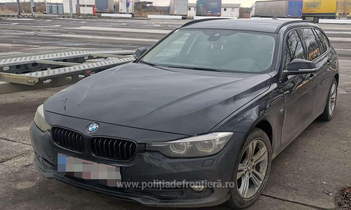 FOTO. A vrut să își aducă BMW-ul în țară, din Austria. Frontieriștii sătmăreni i-au "schimbat" bolidul pe un dosar penal