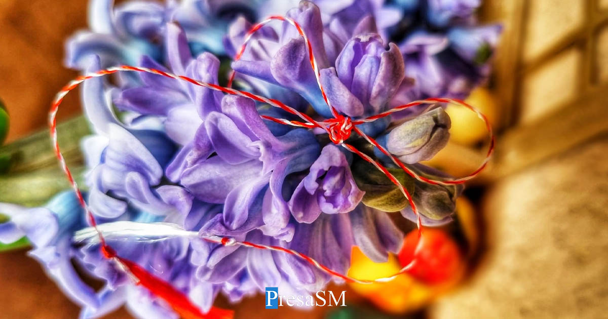 FOTO/VIDEO. Mărțișor: simboluri și semnificație. Care sunt tradițiile legate de "vestitorul primăverii"