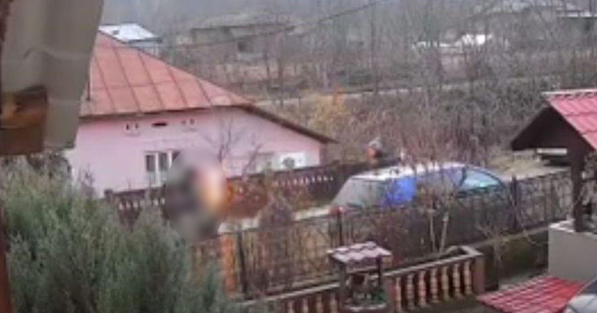 VIDEO. Caz revoltător în țară. Localnic incendiat de trei tineri. Au filmat totul şi au postat imaginile pe net, pentru like-uri