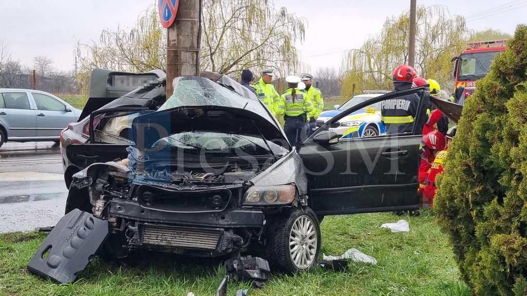 FOTO/VIDEO. Tânărul mort în accidentul din Satu Mare avea permisul suspendat