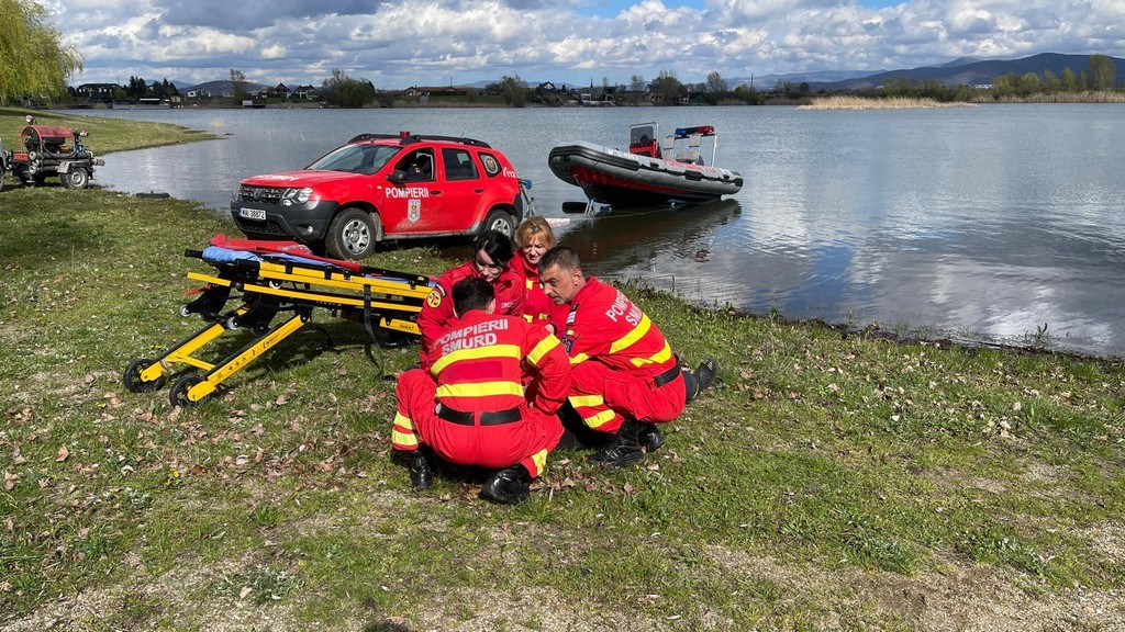 FOTO. Operațiuni de căutare și salvare a două persoane dispărute. Exercițiu al pompierilor sătmăreni