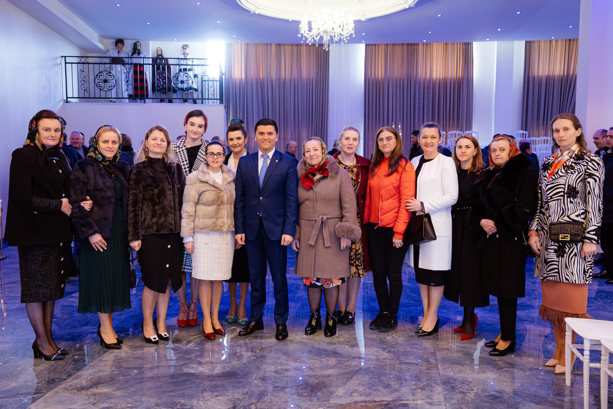 FOTO. Deputatul Cozma, întâlnire cu românii din Paris: "Sentimentul patriotic și valorile noastre sunt lucrurile care ne leagă"