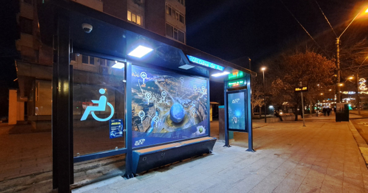 Satu Mare va avea stații de autobuz inteligente, cu internet, rastel SMART pentru biciclete și pavaj tactil