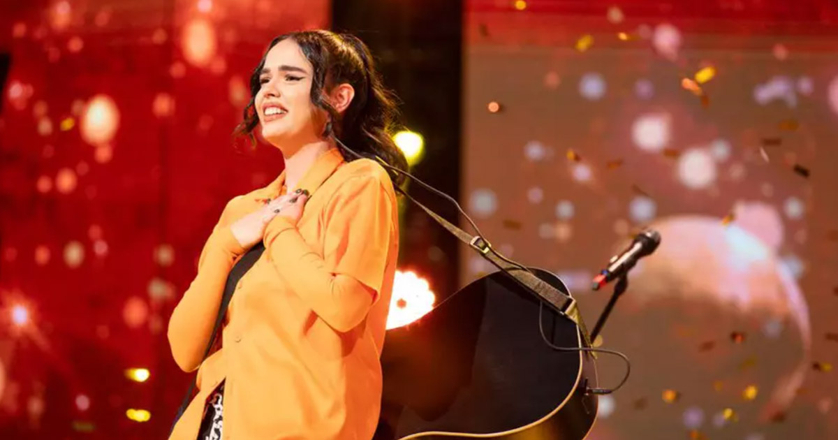 VIDEO. O sătmăreancă a primit Golden Buzz-ul la Românii au talent: "Ai făcut oamenii din sală să plângă, ne-ai ridicat în picioare!"
