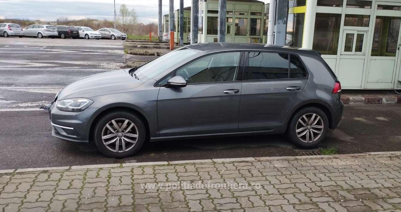 FOTO. Motivul pentru care un român a rămas fără mașină în Vama Petea