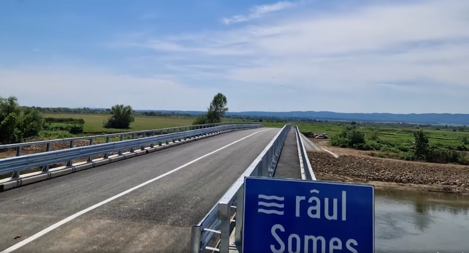 VIDEO. Un nou pod peste Someș a fost finalizat în județul Satu Mare