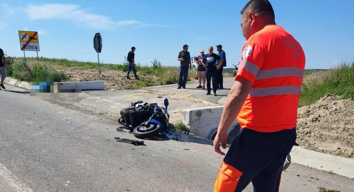 Accident în județul Satu Mare. Un motociclist a ajuns cu vehiculul direct în șanț. Dus la Urgență
