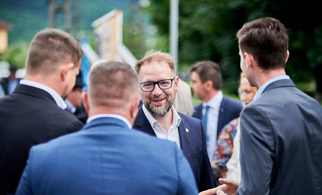 Radu Panait: "În timp ce totul se scumpește, PSD și PNL n-au altă grijă decât stabilirea datei prezidențialelor"