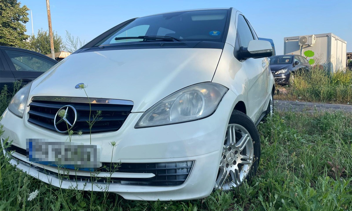 FOTO. Cetățean maghiar lăsat fără Mercedes de frontieriștii sătmăreni