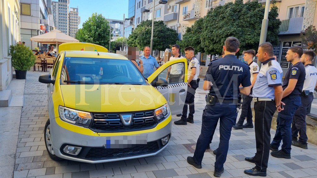 FOTO/VIDEO. Taximetrist ridicat de Poliție. A încercat să facă drift pe pietonală, în Satu Mare