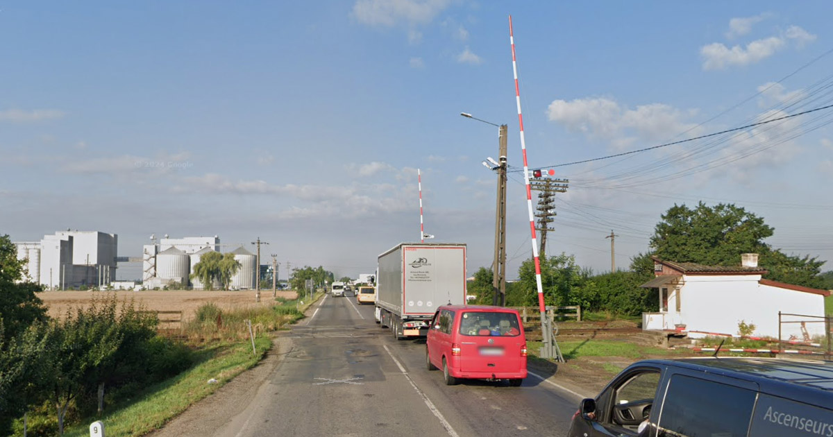 SĂPTĂMÂNĂ DE CALVAR. Trecerea la nivel cu calea ferată de la Botiz, închisă total pe DN19!