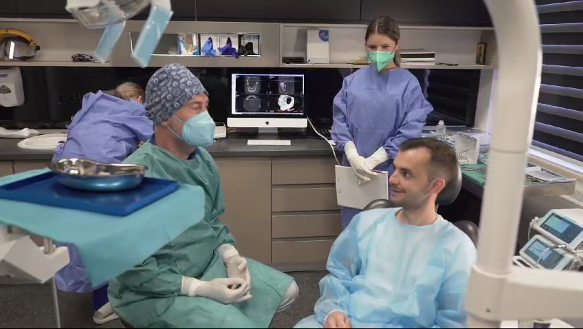 VIDEOREPORTAJ la una dintre cele mai performante clinici stomatologice din Satu Mare