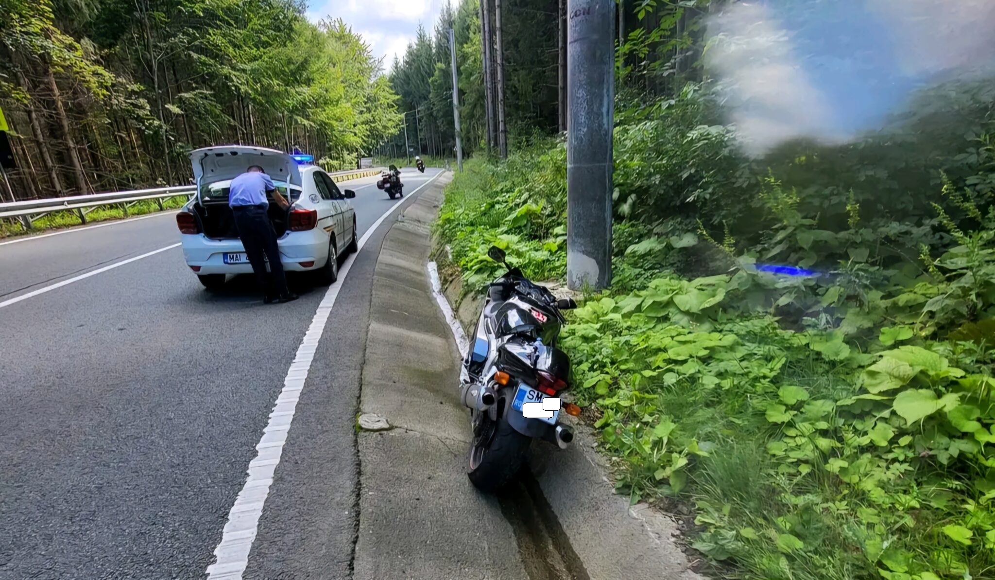 FOTO. Motociclist sătmărean ajuns la spital. Cum s-a petrecut accidentul rutier