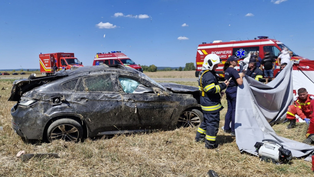 FOTO. Accident cu 3 morți în județul vecin: doi bărbați și o fetiță