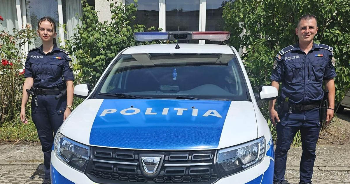 FOTO/VIDEO. Ei sunt polițiștii sătmăreni care au venit în ajutorul unei gravide:  "Meseria de polițist presupune a fi, înainte de toate, om!"