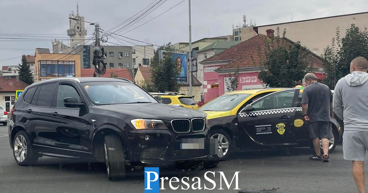 VIDEO. Accident surprins live la coborâre de pe Podul Golescu. BMW vs taximetru
