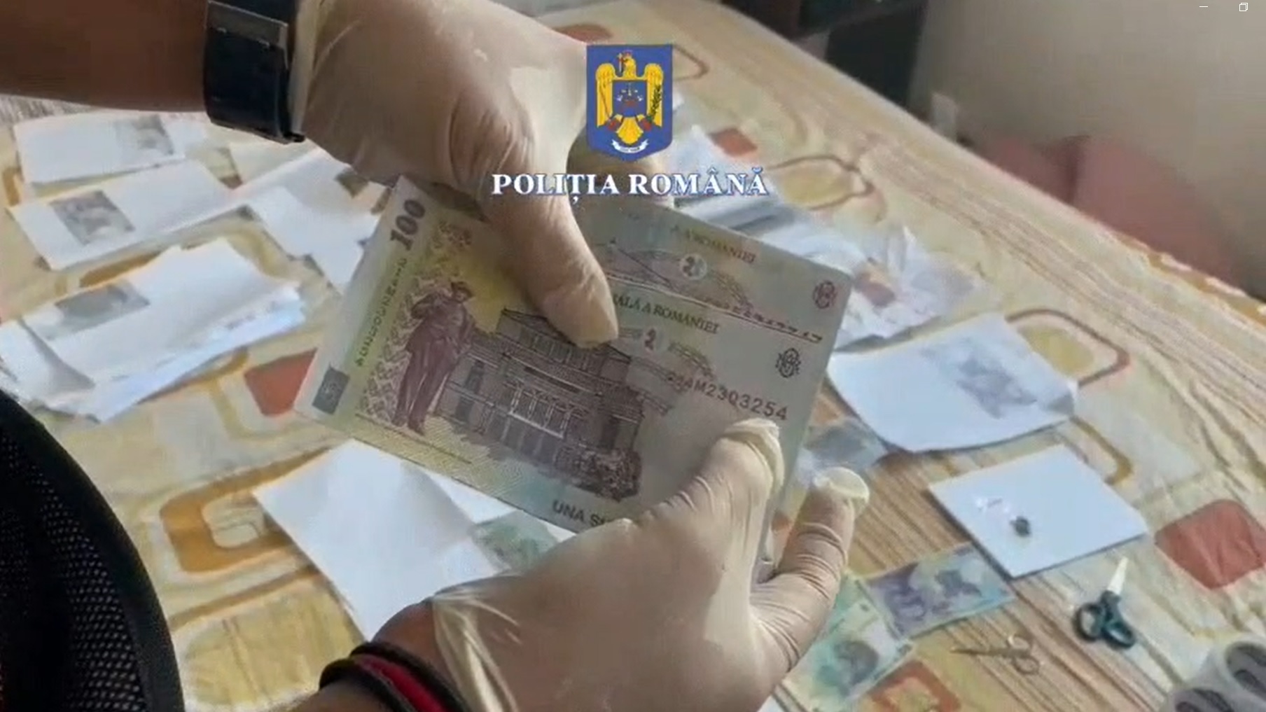 Municipiul Satu Mare, umplut cu bani falși! Bancnotele de 100 de lei sunt capcana ideală