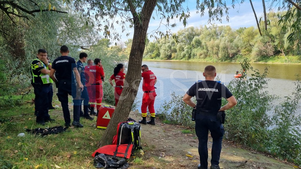 FOTO/VIDEO. A fost stabilită identitatea fetei (16 ani) scoase din Someș. Crima este exclusă