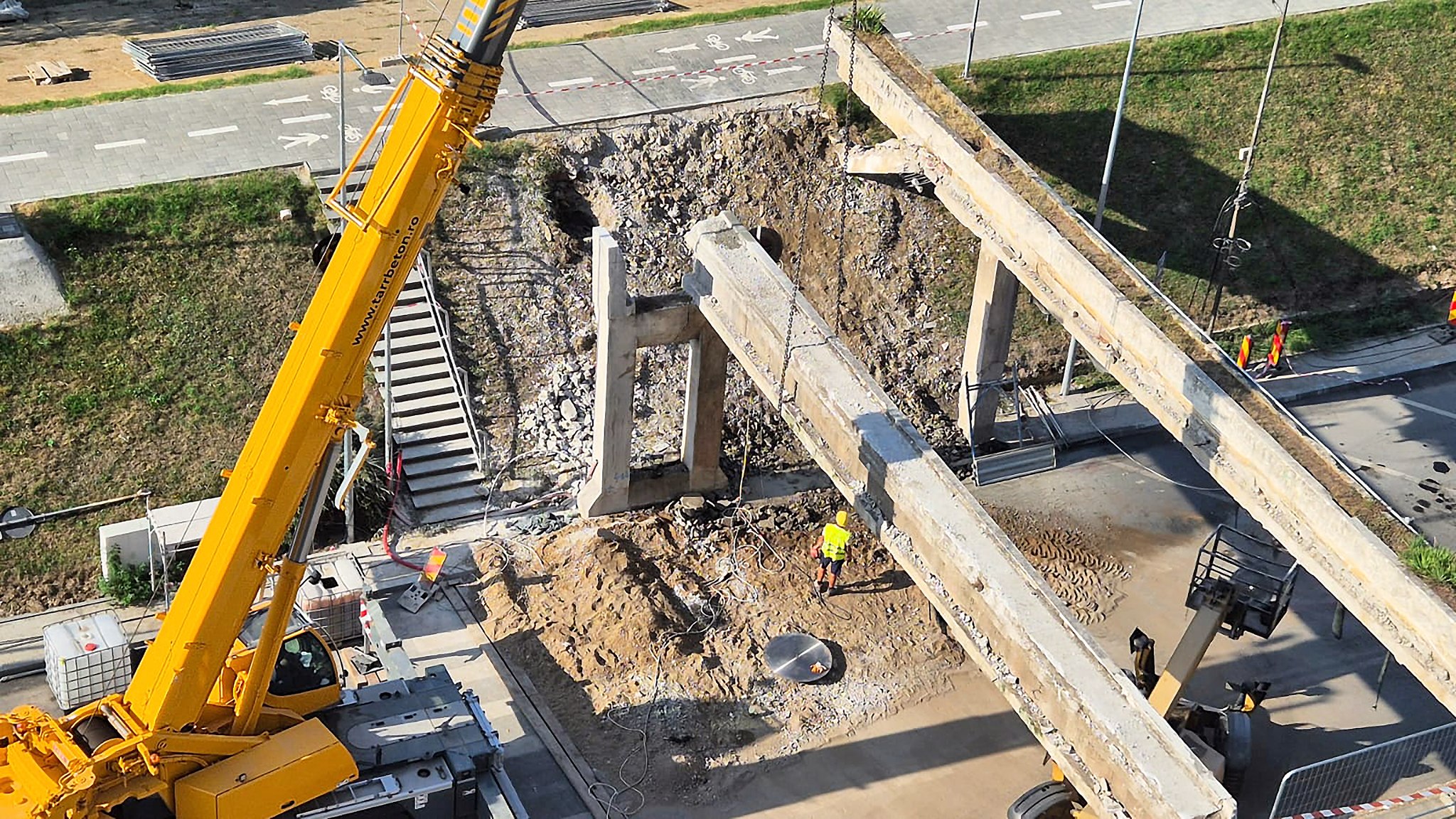 FOTO. Vești proaste! Lucrări întârziate, B-dul Transilvania mai rămâne închis câteva zile
