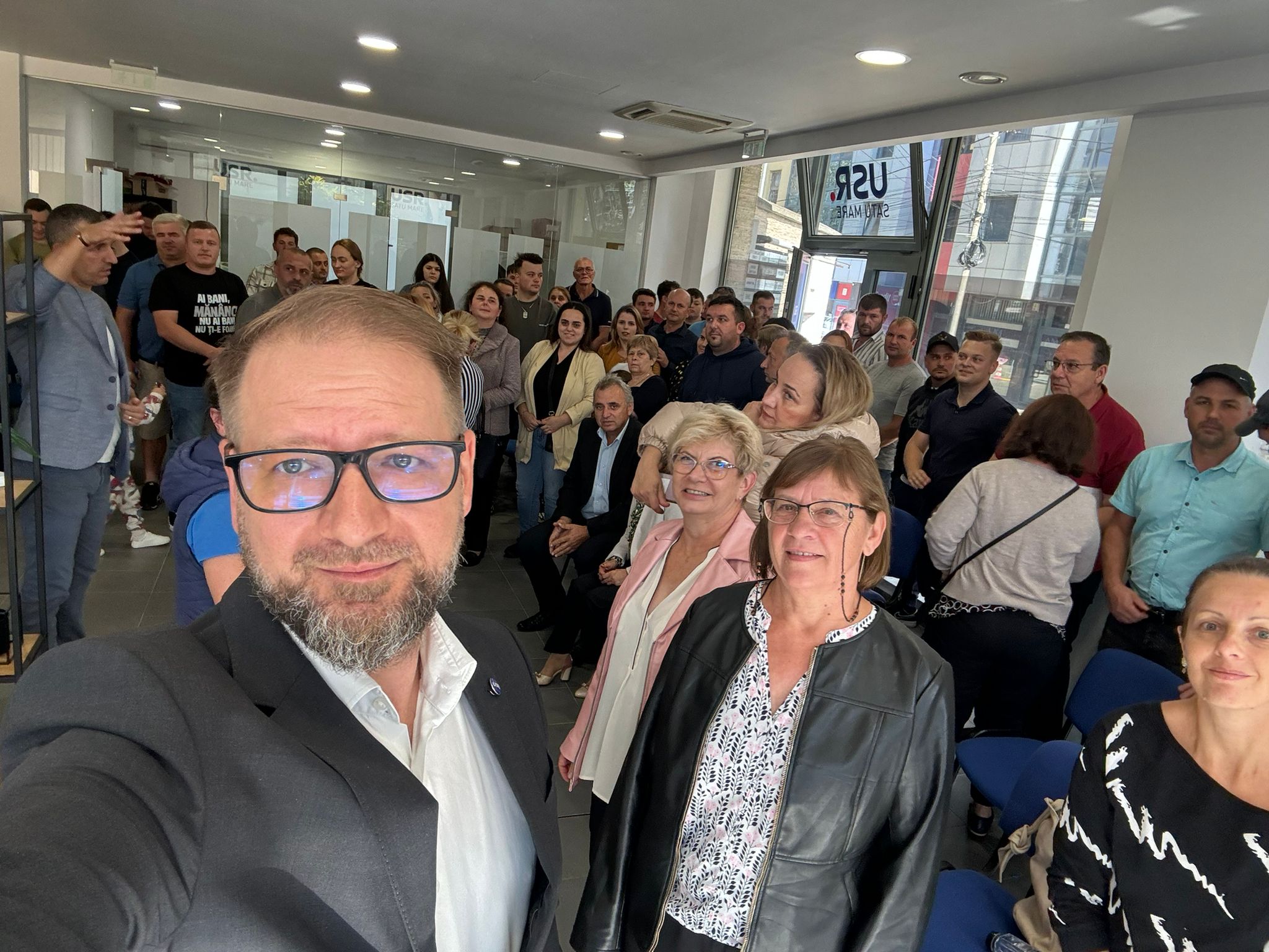 USR Satu Mare și-a stabilit candidații. Deschid lista Radu Panait pentru Camera Deputaților, Diana Creț pentru Senat