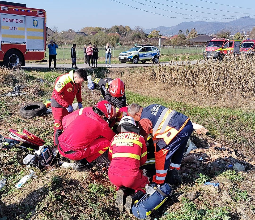 Doi morți și trei răniți grav într-un accident în județul Satu Mare. Doi șoferi urmează să-și afle sentința