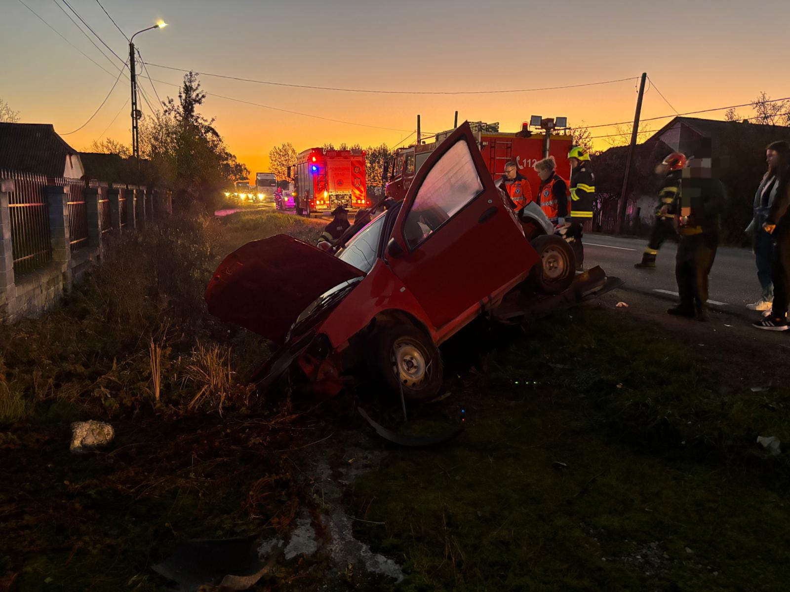 FOTO/VIDEO. Accident teribil, cu victime, în județul Satu Mare. Două persoane au fost rănite