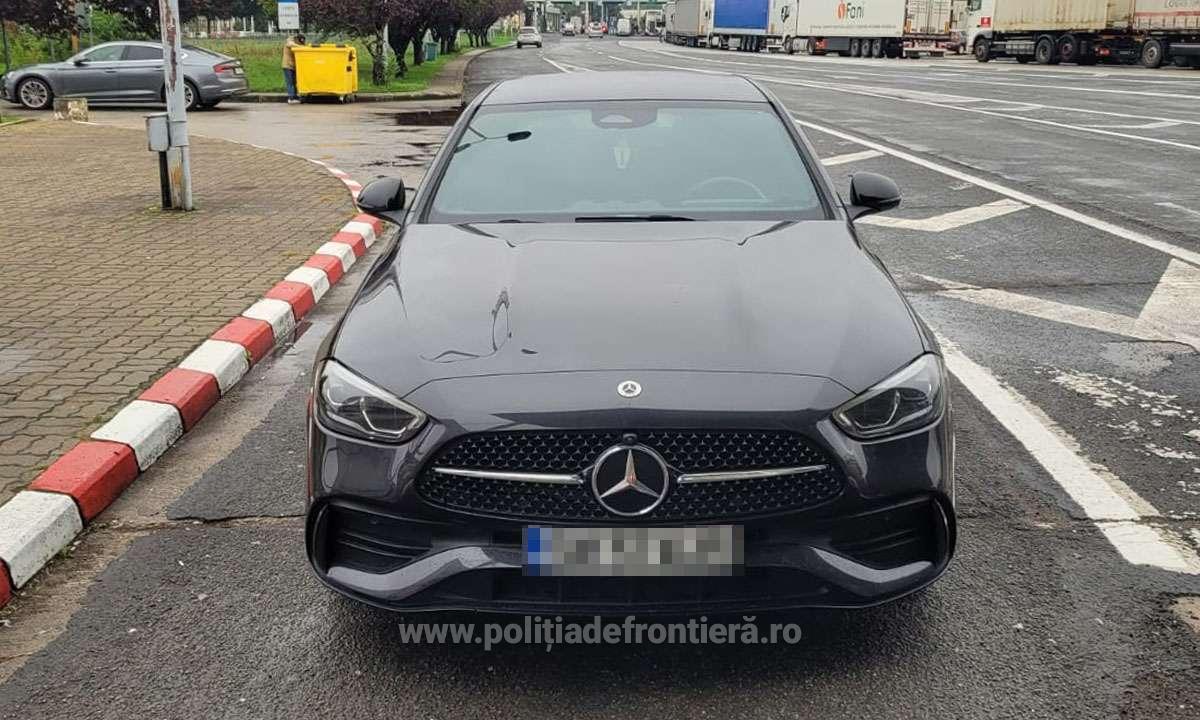 Vama Petea, în top la identificarea mașinilor furate. Care este explicația dată de cei mai mulți șoferi lăsați fără mașini la vamă