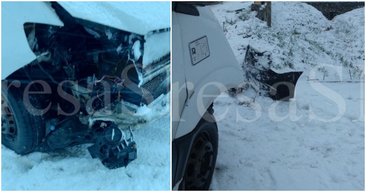 FOTO/VIDEO. Microbuz cu pasageri, oprit în cap de pod în Satu Mare. Drumuri necurățate