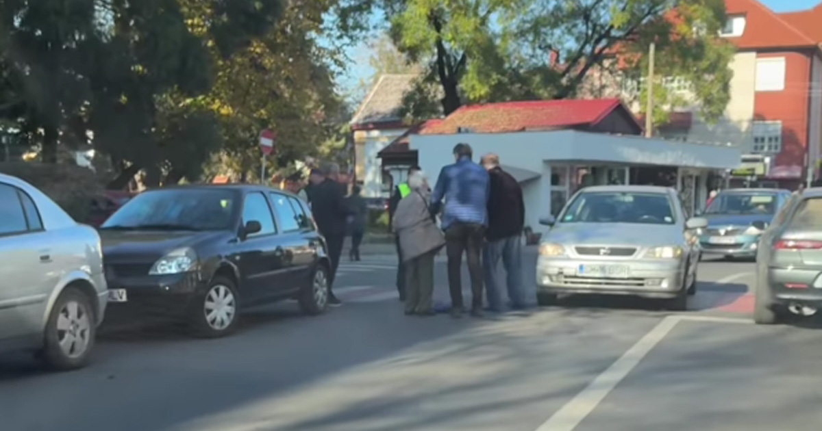 VIDEO. Accident în municipiul Satu Mare. Vârstnică lovită de mașină, pe trecerea de pietoni