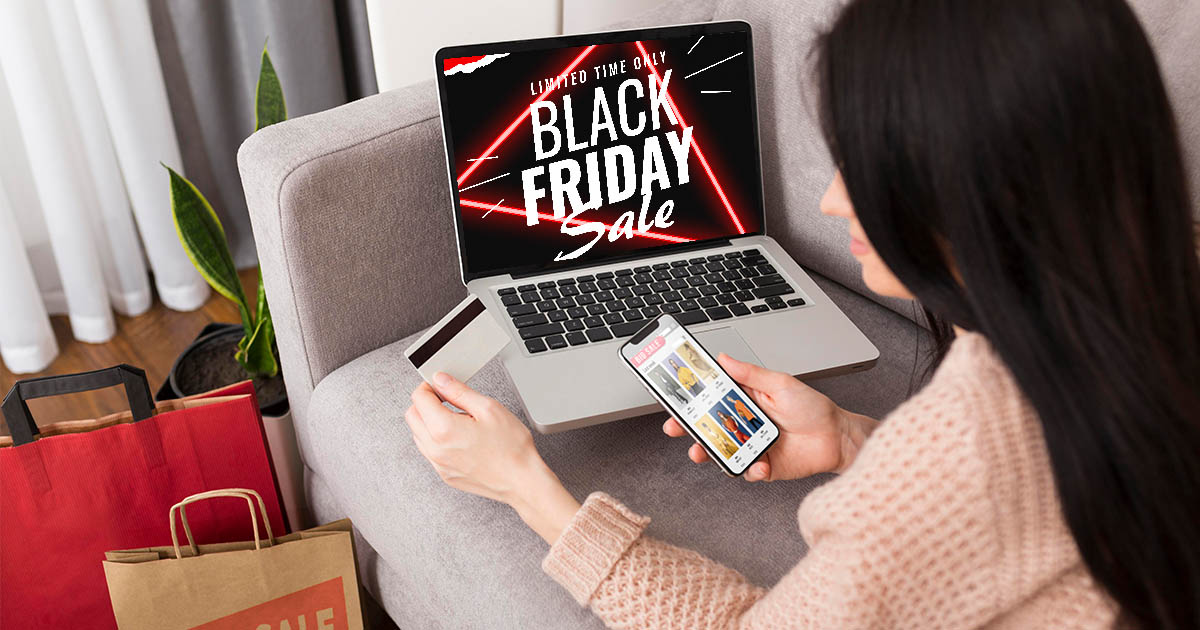 Ce se cumpără la noi de Black Friday. Mulți vor face împrumuturi doar ca să nu rateze ofertele
