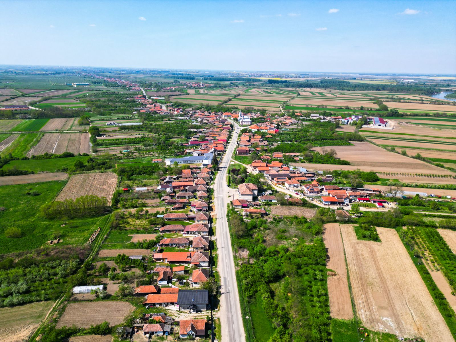 Senatorul Kocas Mate: Lucrările de modernizare a DJ 193 au depășit 40%. 316 treceri de pietoni vor fi dotate cu iluminat inteligent 