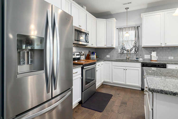 Cum să îți alegi frigiderul în funcție de eficiența energetică?