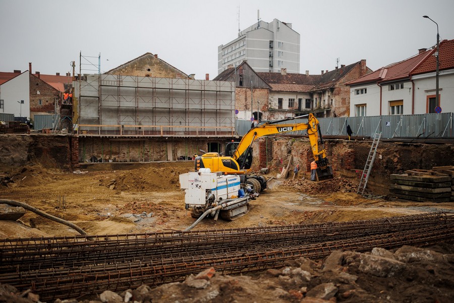 FOTOGALERIE. Kereskényi Gábor: Avansăm cu lucrările la parcarea supraetajată