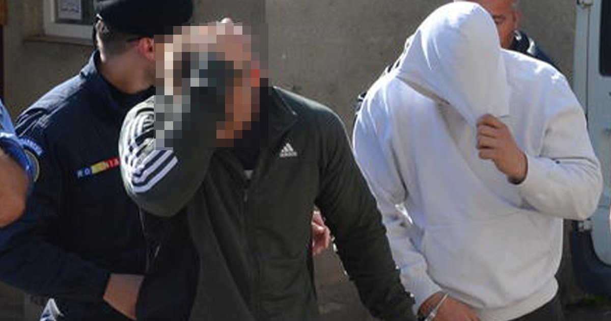 Doi tineri din Satu Mare, luați de acasă și duși direct la penitenciar