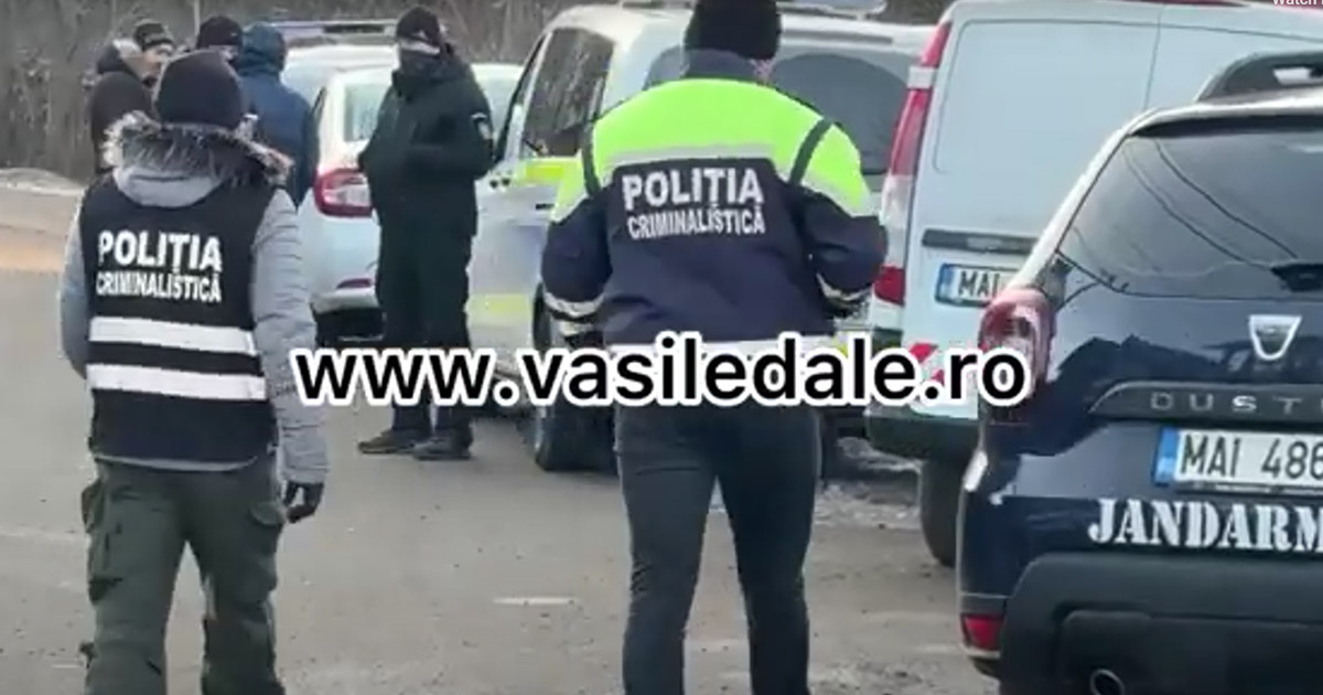 VIDEO. Scene dramatice în județul vecin. Un tânăr mort, alți trei înjunghiați în fața unei mănăstiri după o altercație