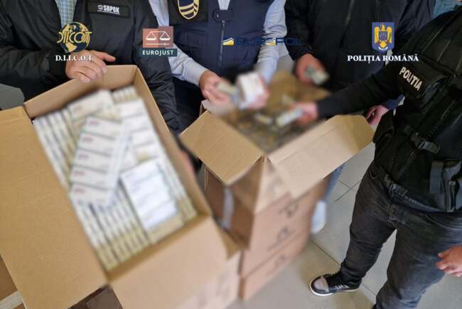 Cincisprezece membri ai mega rețelei de trafic de medicamente rămân în arest. Percheziții și la Satu Mare